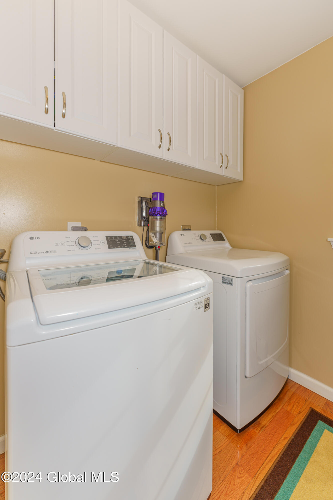 925 Stony Point Road Schodack, NY 12033 - Photo 32 of 44 Bathroom 2