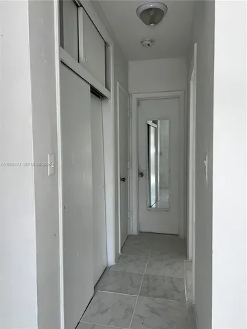 $2,400 | 800 Pennsylvania Avenue, Unit 9, Miami Beach, FL 33139