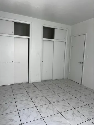 $2,400 | 800 Pennsylvania Avenue, Unit 9, Miami Beach, FL 33139