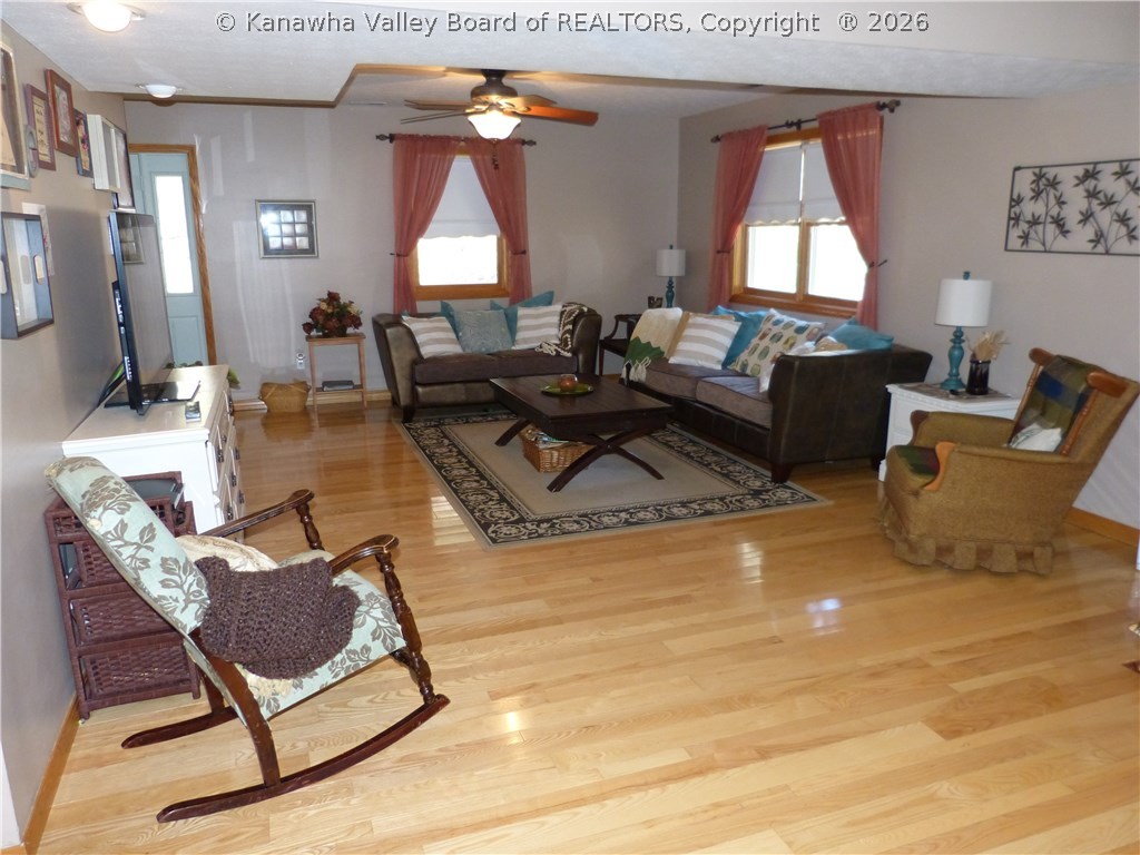 1964 Quick Road Elkview, WV 25071 - Photo 4 of 17 Gallery Image 4