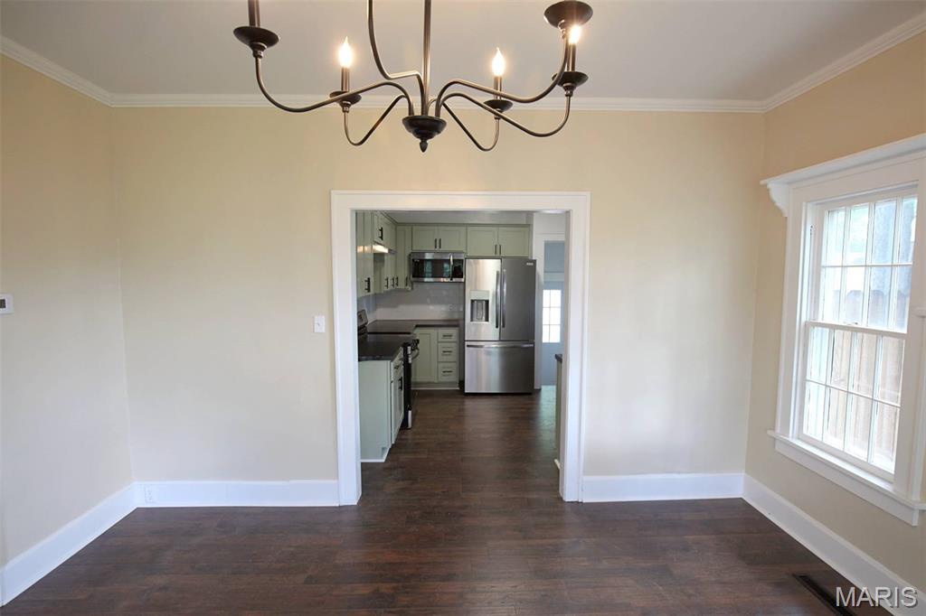 616 West Edwards Street Vandalia, IL 62471 - Photo 19 of 31