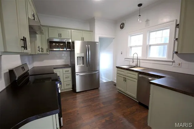 $190,000 | 616 West Edwards Street, Vandalia, IL 62471