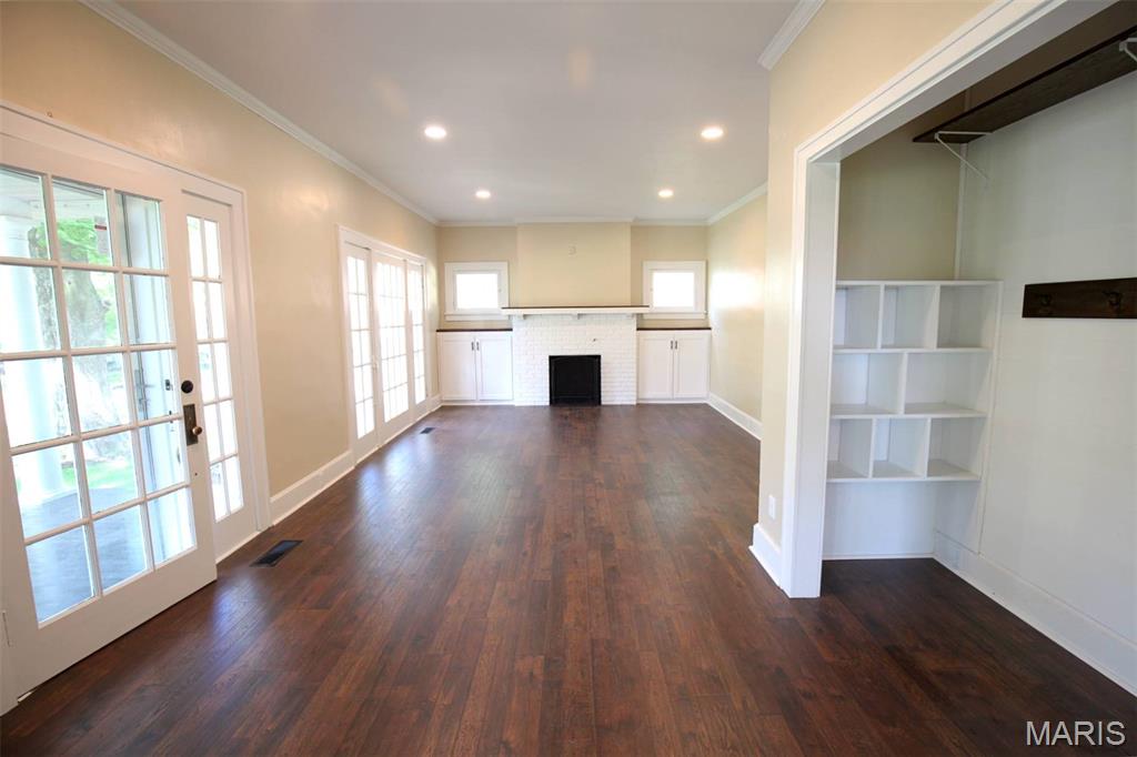 616 West Edwards Street Vandalia, IL 62471 - Photo 6 of 31