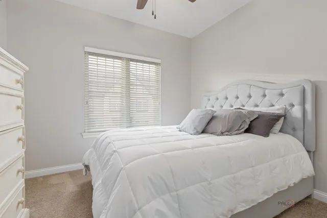 $679,900 | 616 Parkside Court, Libertyville, IL 60048