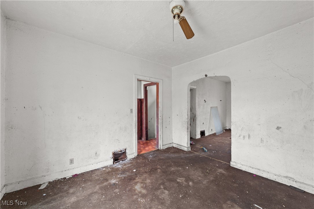 7524 Aetna Road Cleveland, OH 44105 - Photo 6 of 23 Gallery Image 6