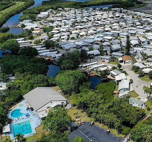 $134,900 | 3333 26th Avenue East, Unit 1132, Bradenton, FL 34208