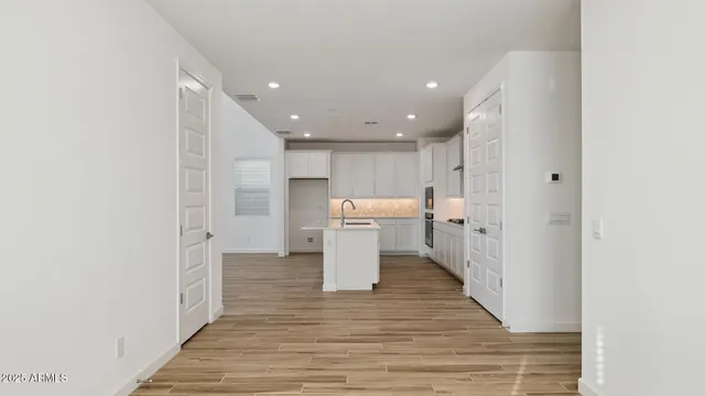 $754,330 | 6988 West Buckhorn Trail, Peoria, AZ 85383