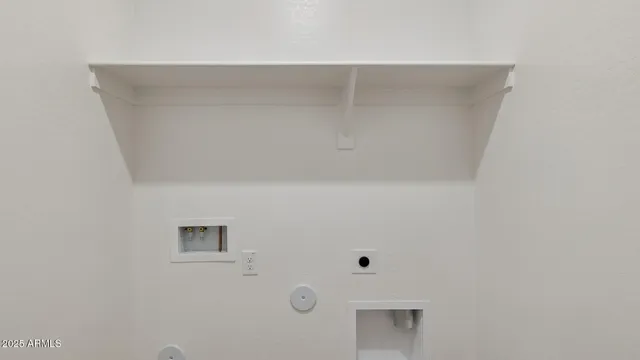 $754,330 | 6988 West Buckhorn Trail, Peoria, AZ 85383