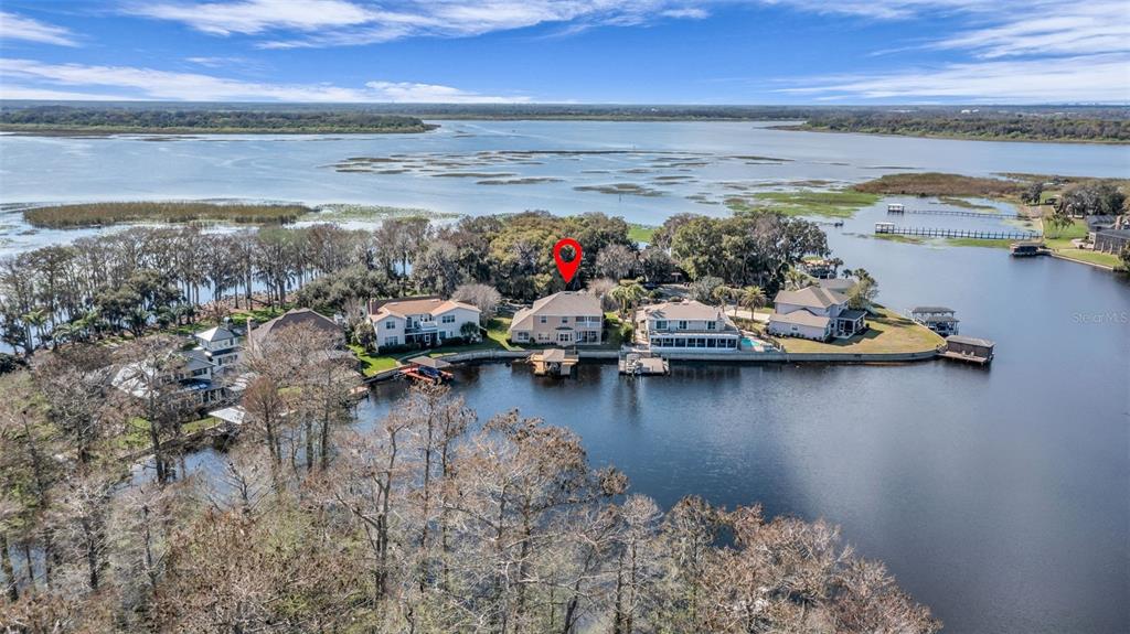 1425 Riviera Drive Kissimmee, FL 34744 - Photo 1 of 82