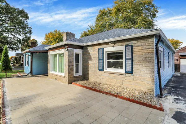 $239,900 | 3220 Chamberlin Drive, Indianapolis, IN 46227