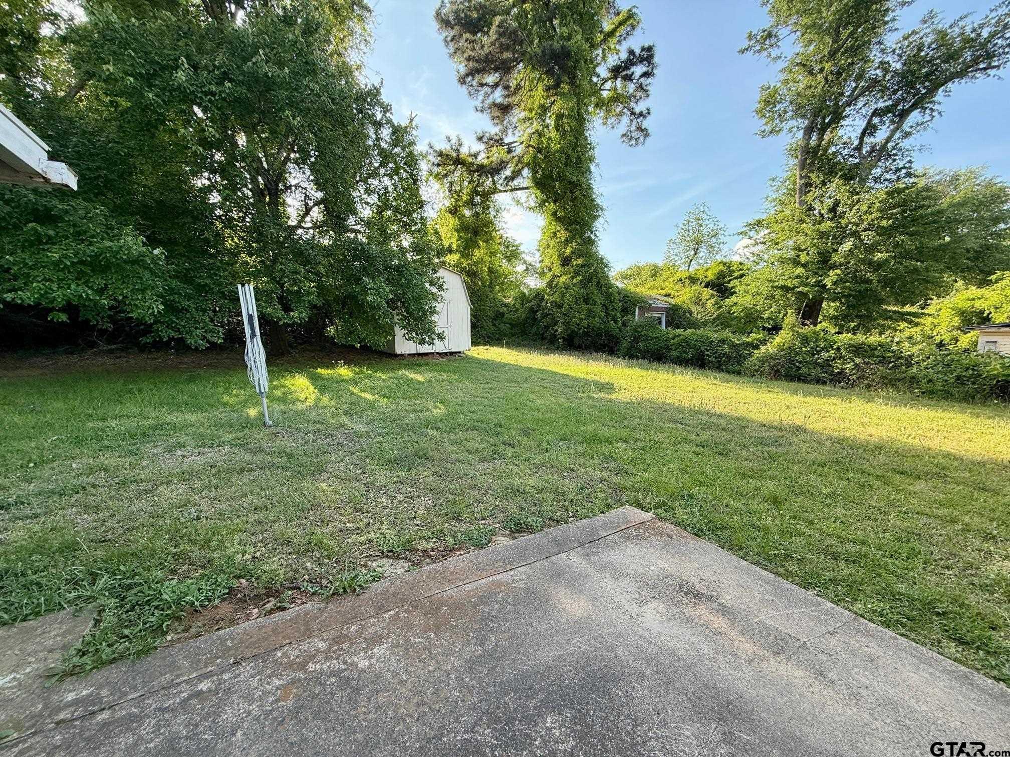 901 Golden Road Tyler, TX 75701 - Photo 2 of 13