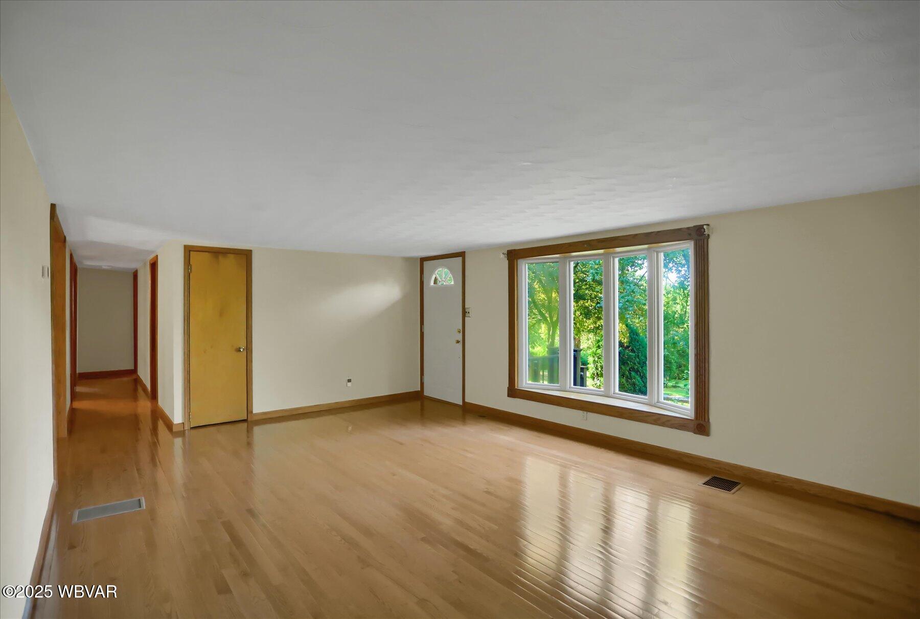 348 Walbash Road Mifflinburg, PA 17844 - Photo 6 of 42 05-201A4886