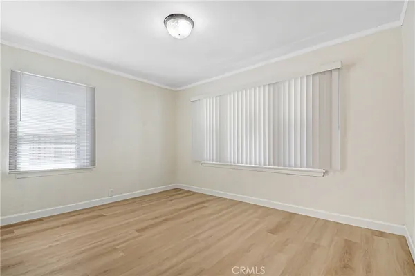 $809,900 | 7422 Brighton Avenue, Los Angeles, CA 90047