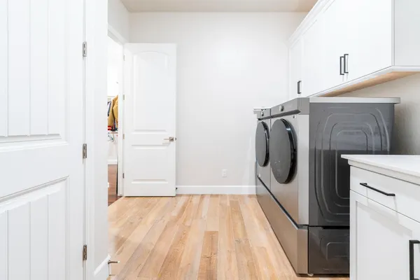 $949,900 | 1731 North Hanson Avenue, Clovis, CA 93619