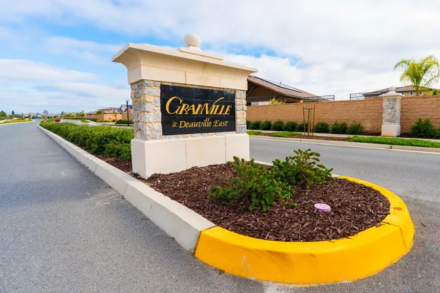 a sign that is on the side of a building