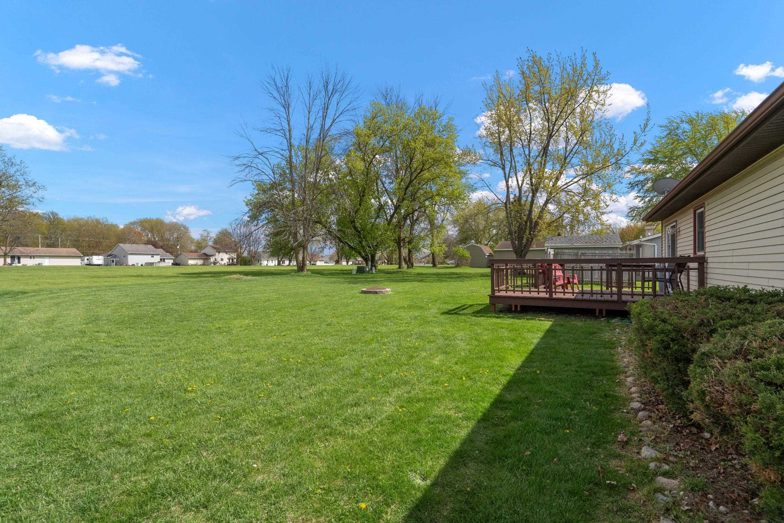 201 Fairway Street Combined Locks, WI 54113 - Photo 13 of 47