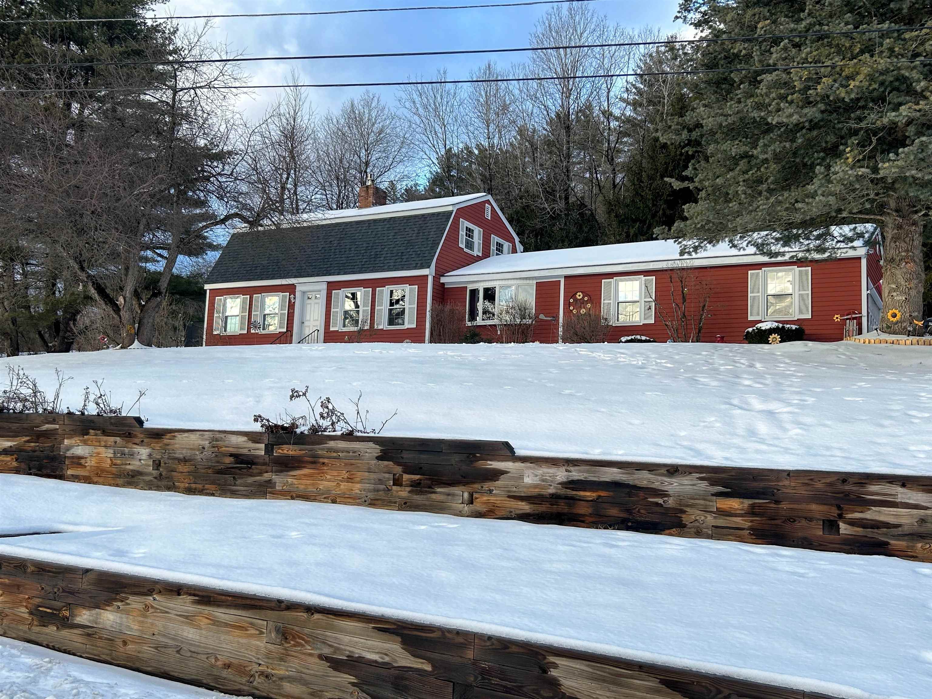 28 Taylor Drive Springfield, VT 05156 - Photo 1 of 34 Gallery Image 1