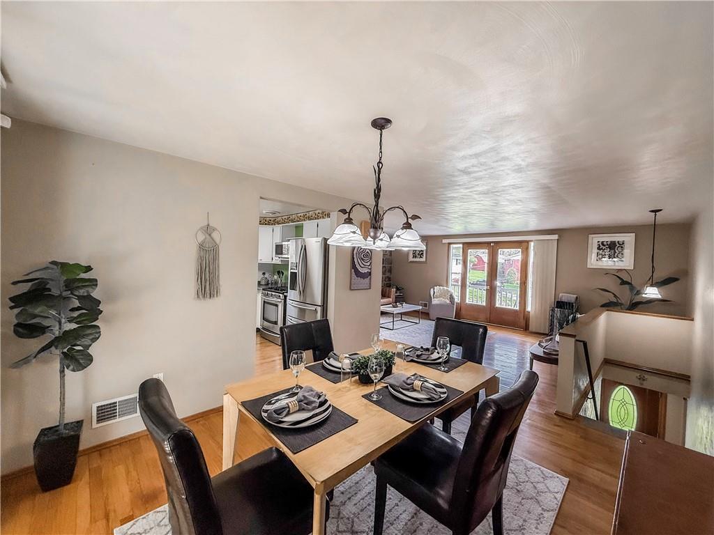 1357 Akehurst Road Pittsburgh, PA 15220 - Photo 8 of 37 Gallery Image 8