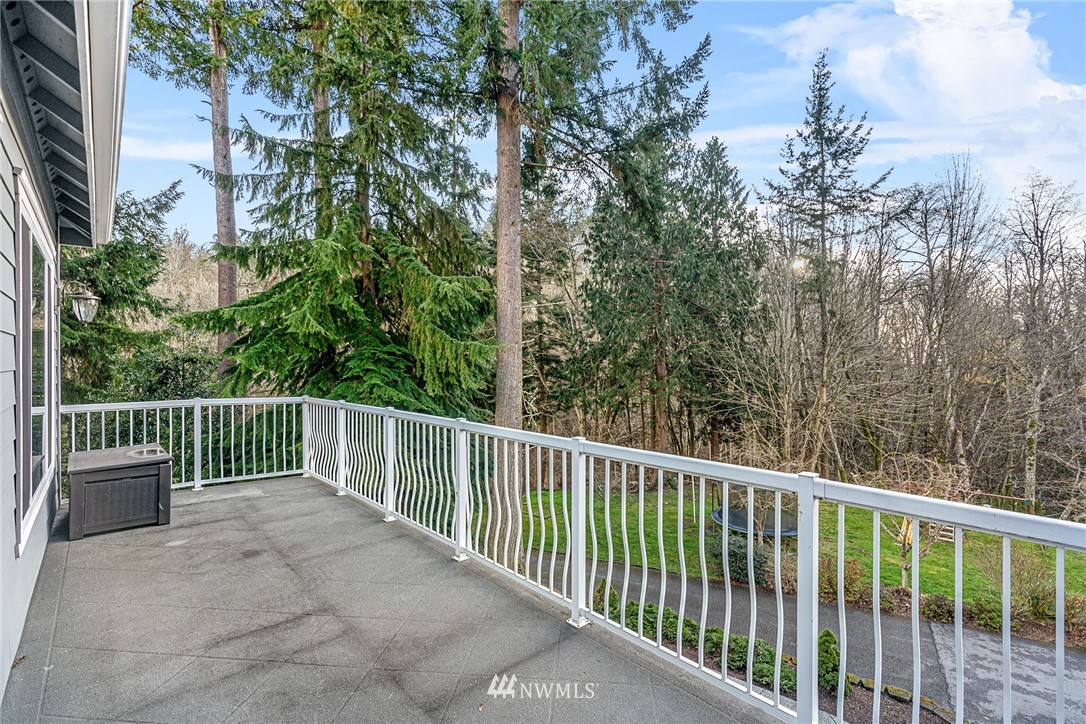 6809 Picnic Point Road Edmonds, WA 98026 - Photo 30 of 40 Gallery Image 30