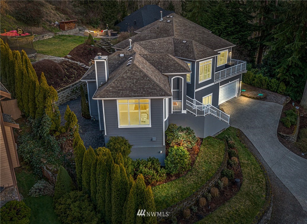 6809 Picnic Point Road Edmonds, WA 98026 - Photo 35 of 40 Gallery Image 35