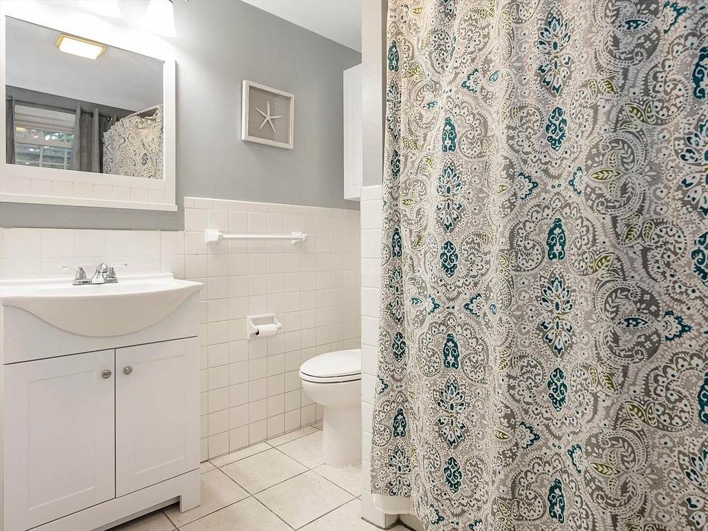 14 Endmoor Road Westford, MA 01886 - Photo 11 of 34