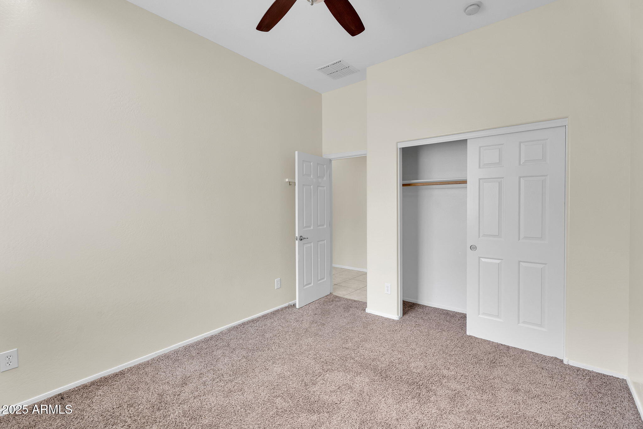 7723 South 39th Way Phoenix, AZ 85042 - Photo 24 of 58 24-web-or-mls-39th Way-16