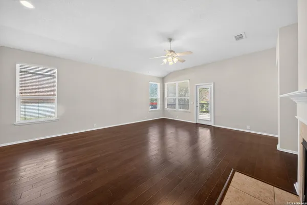 $2,450 | 15910 Sight Scape, San Antonio, TX 78255