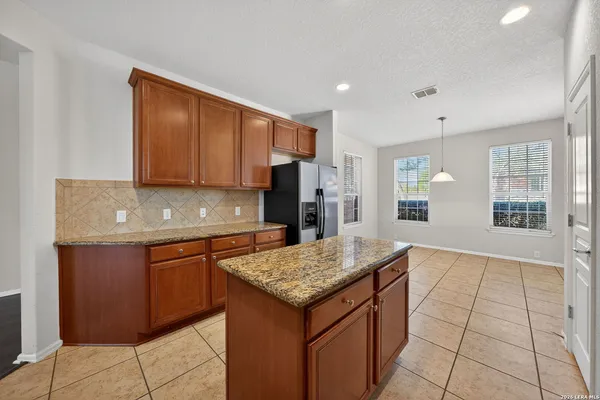$2,450 | 15910 Sight Scape, San Antonio, TX 78255
