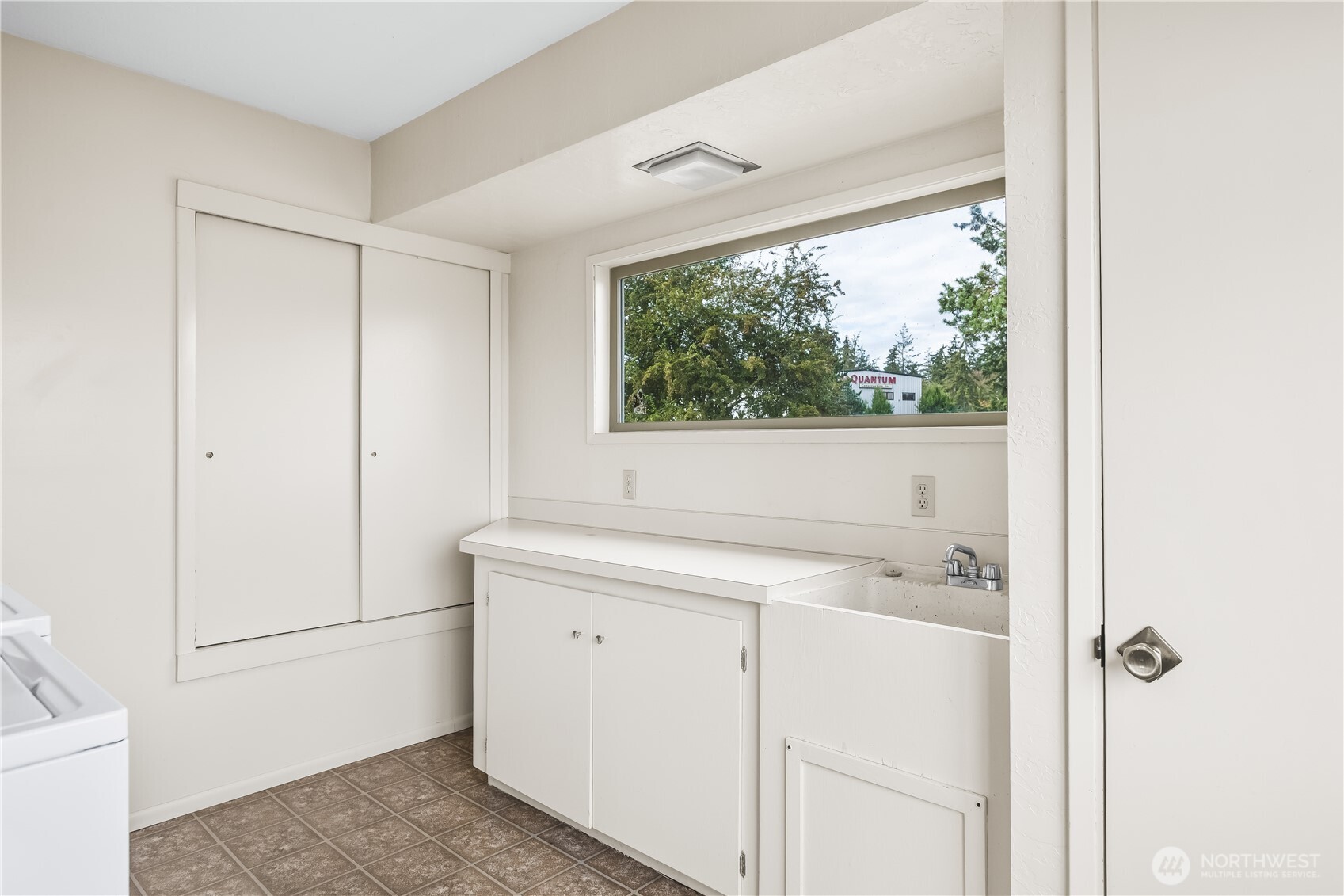 9939 Padilla Heights Road Anacortes, WA 98221 - Photo 9 of 19 Gallery Image 9