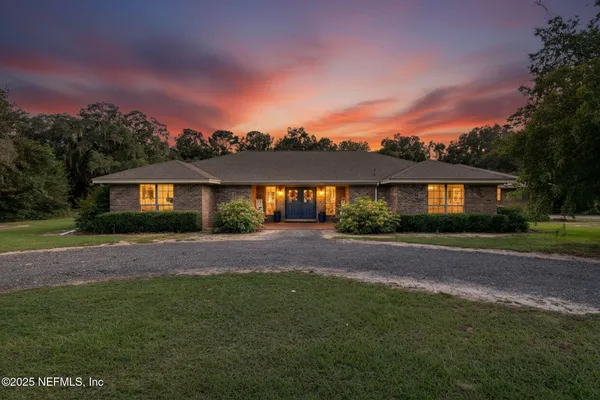 $750,000 | 105 Dairy Road, Melrose, FL 32666