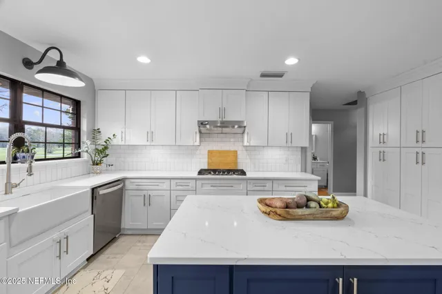 $750,000 | 105 Dairy Road, Melrose, FL 32666