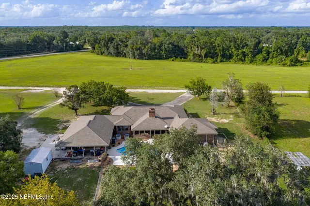 $750,000 | 105 Dairy Road, Melrose, FL 32666