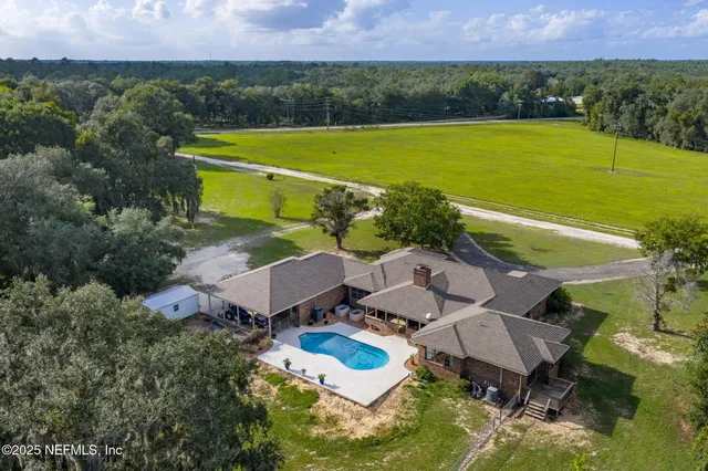 $750,000 | 105 Dairy Road, Melrose, FL 32666