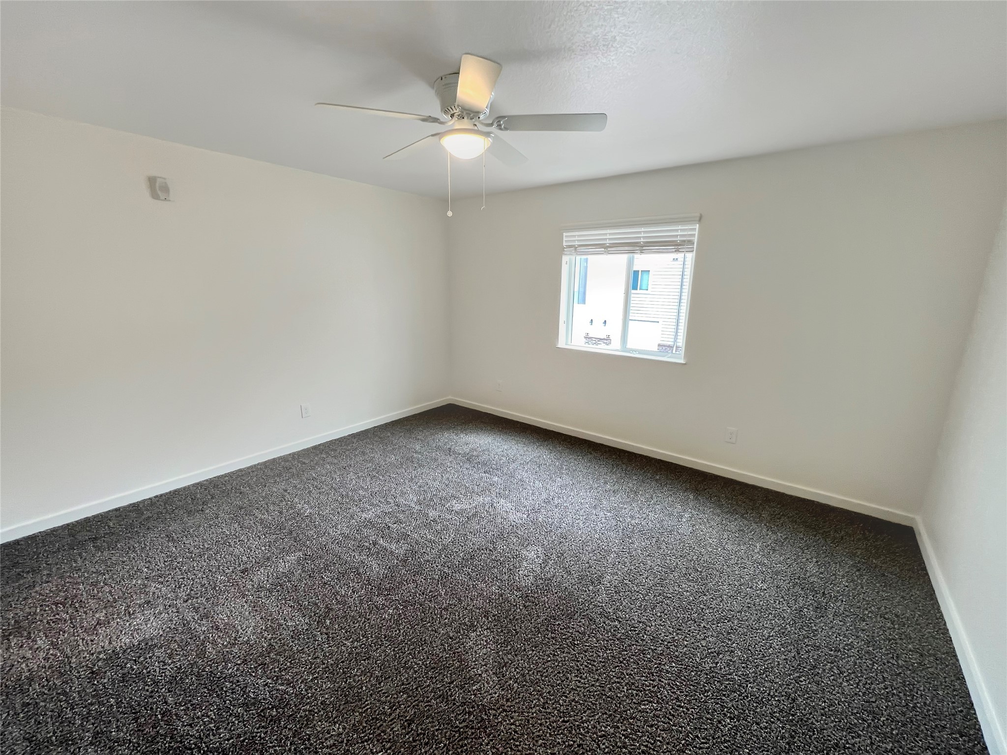 21155 Gosling Road, Unit 48 AD Spring, TX 77388 - Photo 14 of 20 an empty room with a window