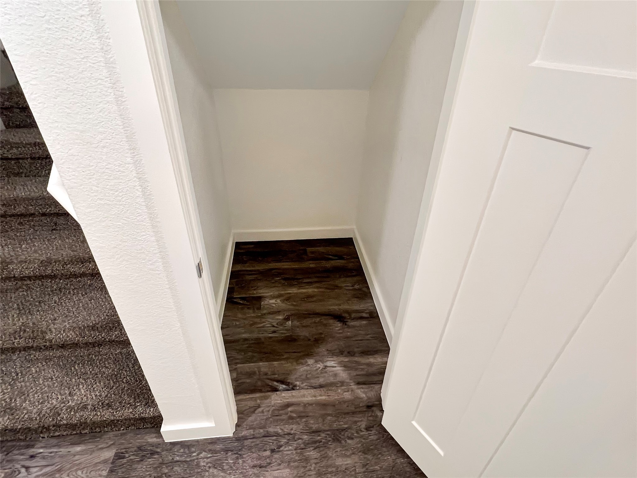 21155 Gosling Road, Unit 48 AD Spring, TX 77388 - Photo 9 of 20 a view of entryway