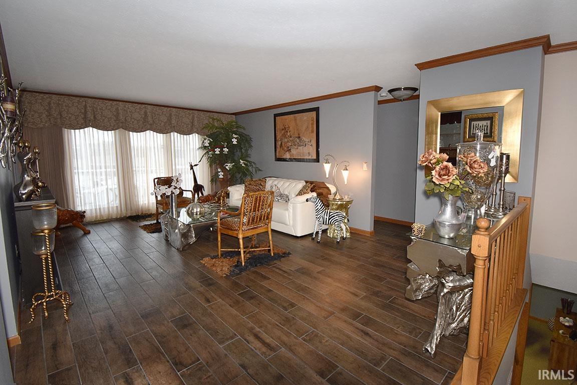 1123 Spring Brooke Drive Goshen, IN 46528 - Photo 6 of 36