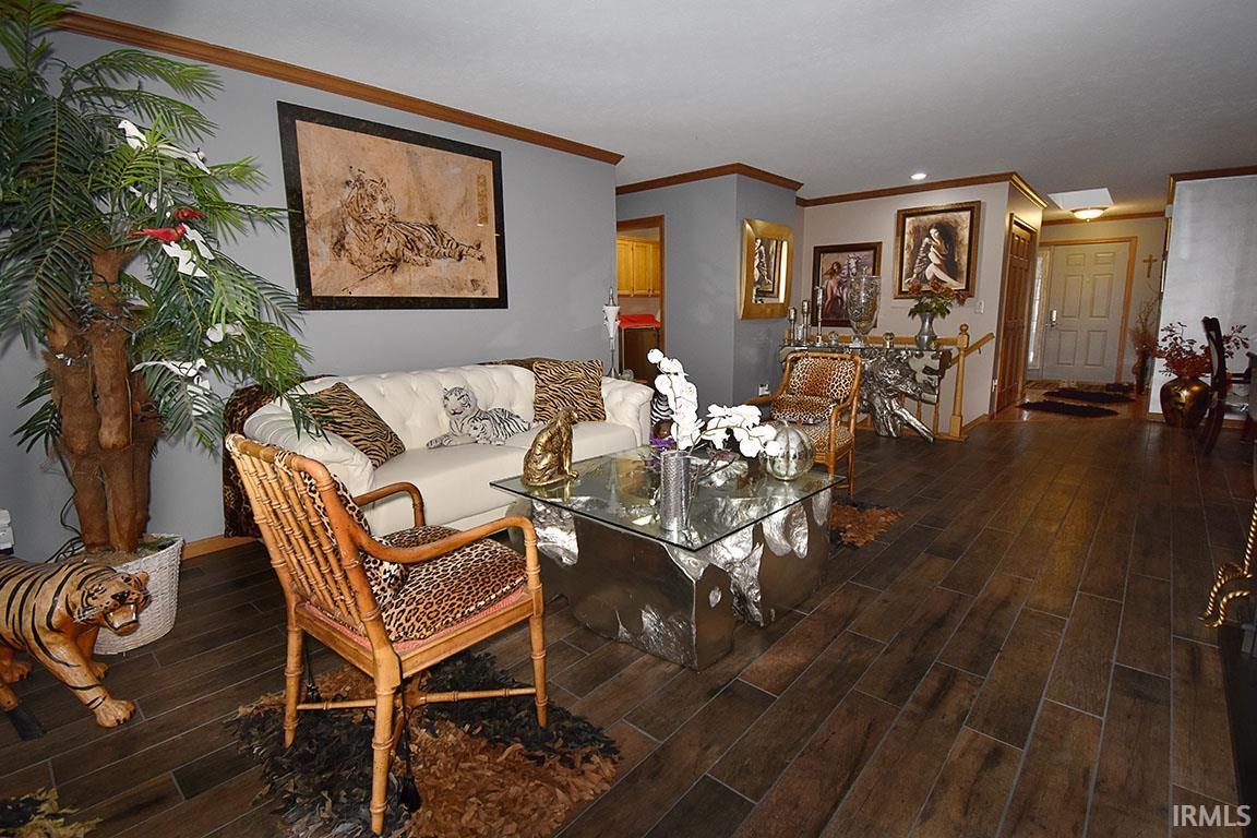 1123 Spring Brooke Drive Goshen, IN 46528 - Photo 10 of 36
