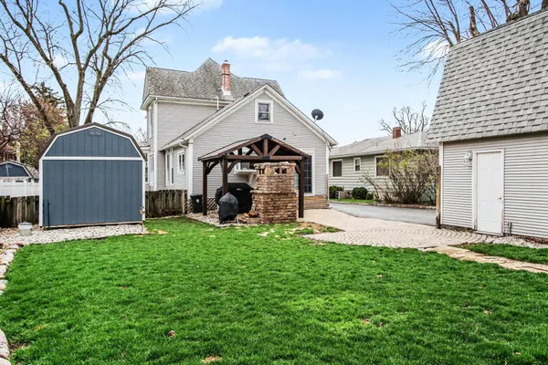 $459,999 | 414 East Clark Street, Crown Point, IN 46307