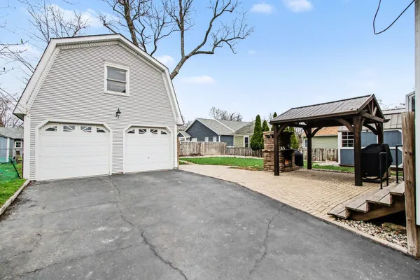 $459,999 | 414 East Clark Street, Crown Point, IN 46307