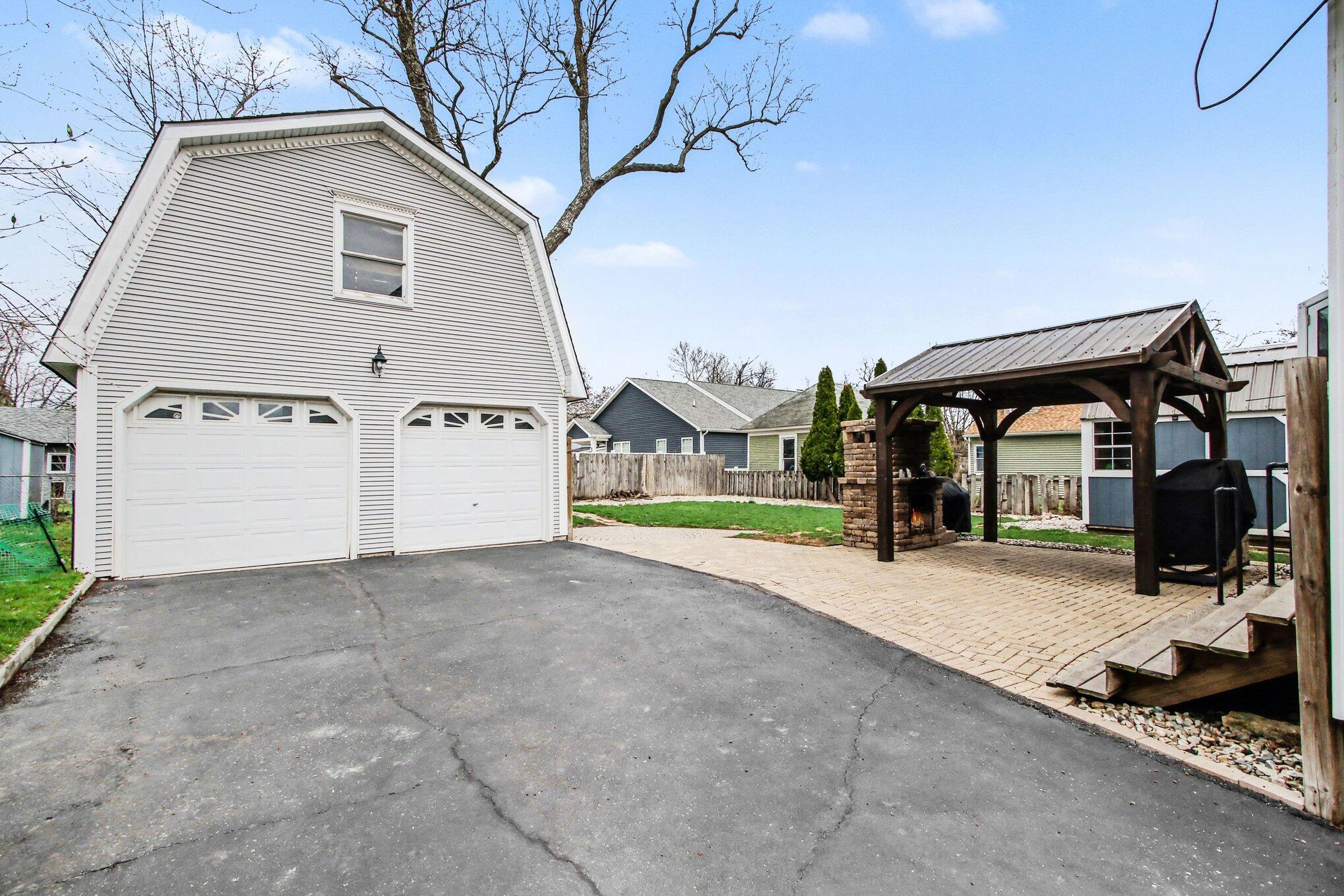 414 East Clark Street Crown Point, IN 46307 - Photo 25 of 26 2038x1359