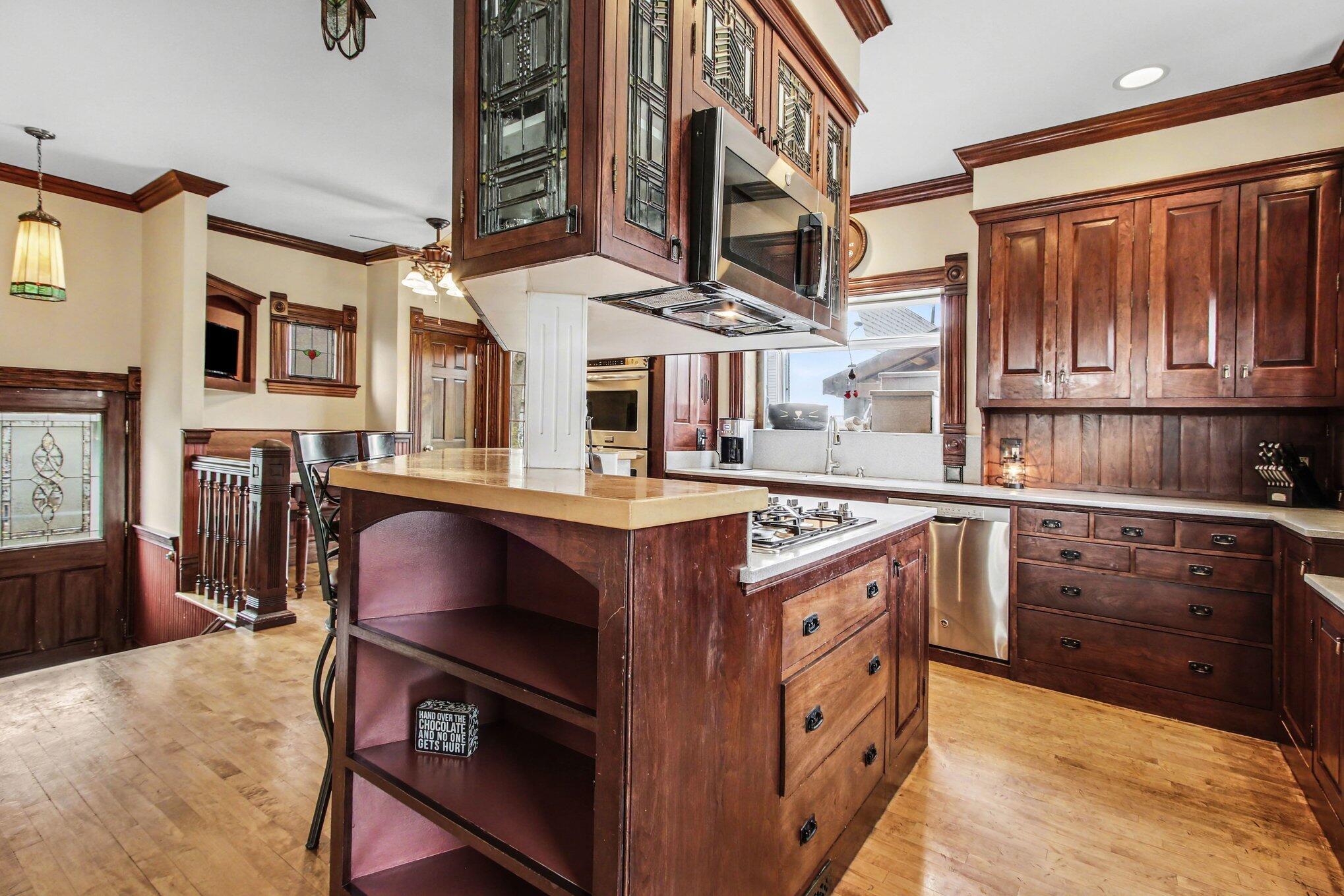 414 East Clark Street Crown Point, IN 46307 - Photo 6 of 26 2038x1359