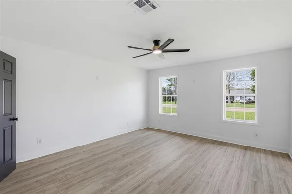 $365,000 | 602 Lockwood Court, Lake Charles, LA 70605