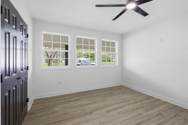 $365,000 | 602 Lockwood Court, Lake Charles, LA 70605