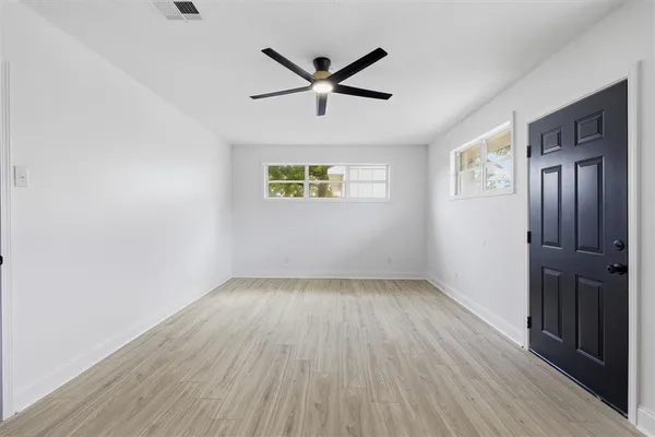 $365,000 | 602 Lockwood Court, Lake Charles, LA 70605