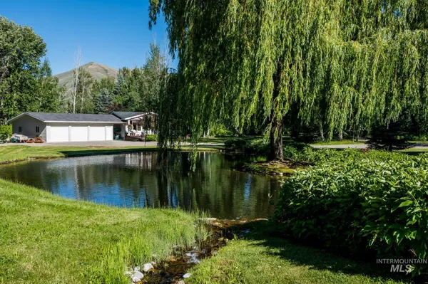 $1,950,000 | 100 Trout Lane, Bellevue, ID 83313