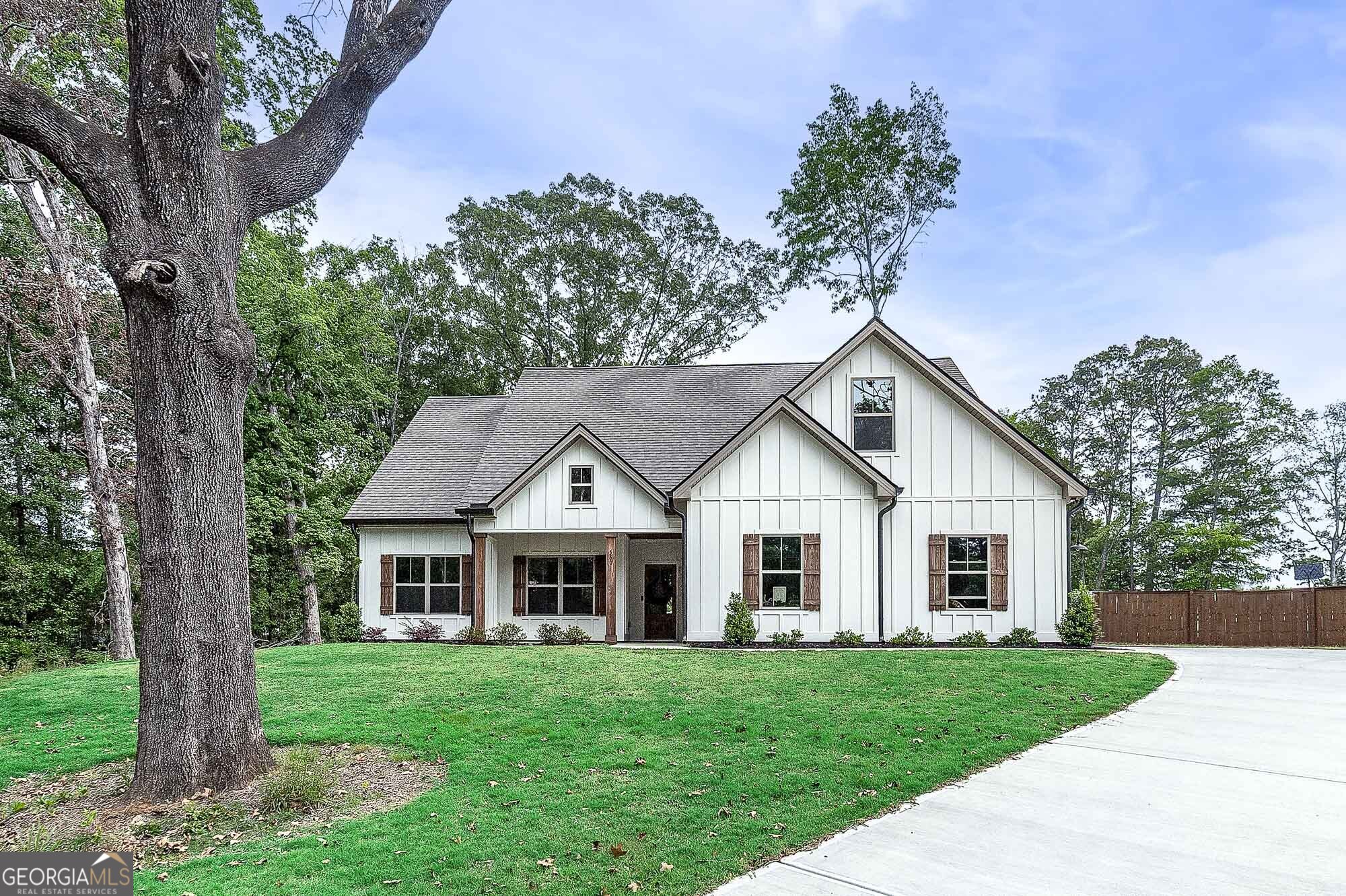 560 Madison Road Monticello, GA 31064 - Photo 2 of 35