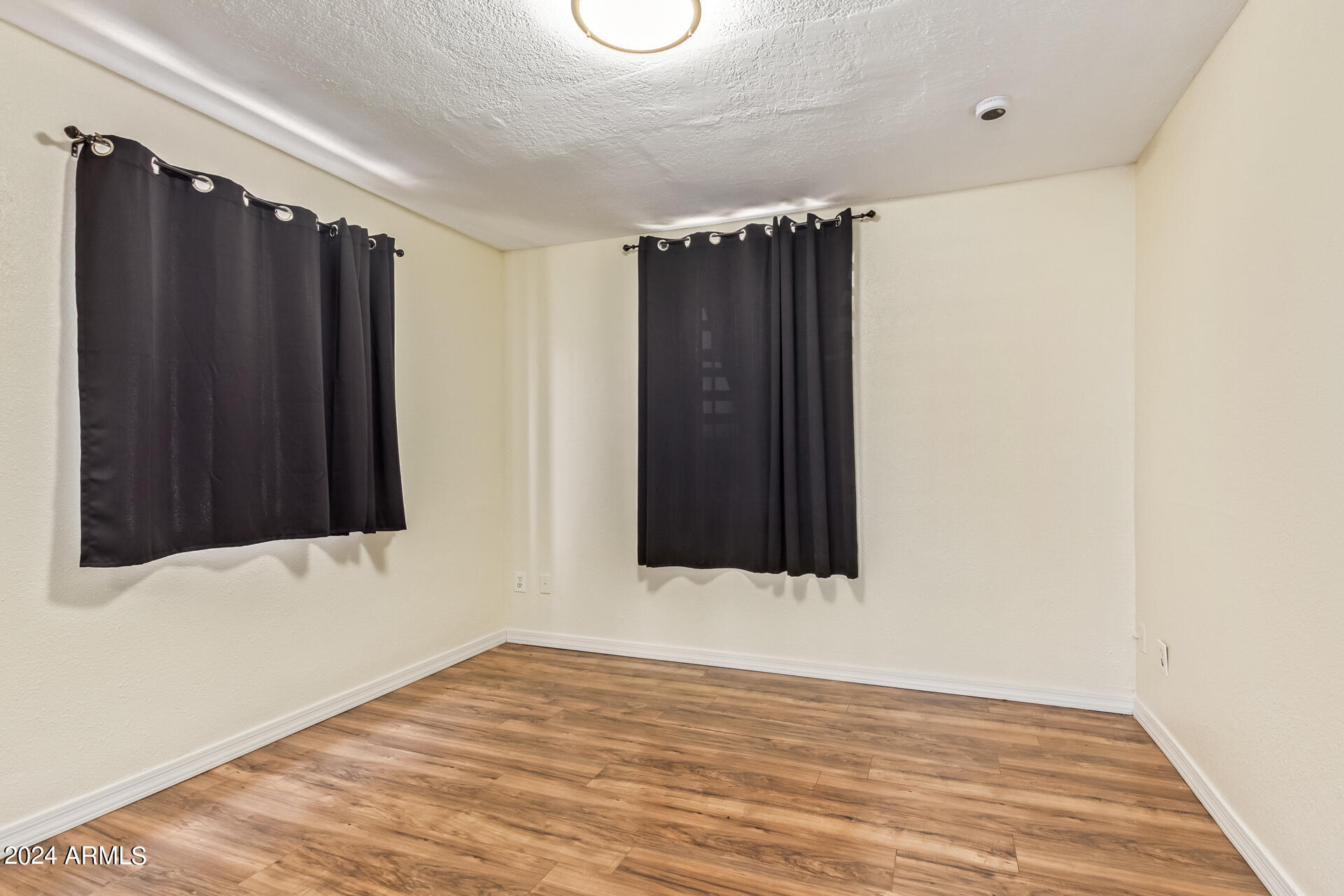 9205 North 9th Street Phoenix, AZ 85020 - Photo 13 of 21 13 - 9th