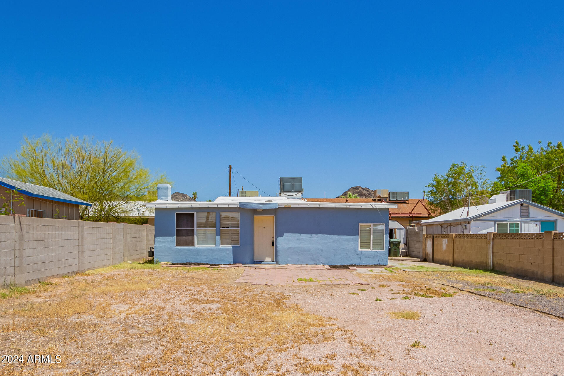 9205 North 9th Street Phoenix, AZ 85020 - Photo 2 of 21 02 - 9th