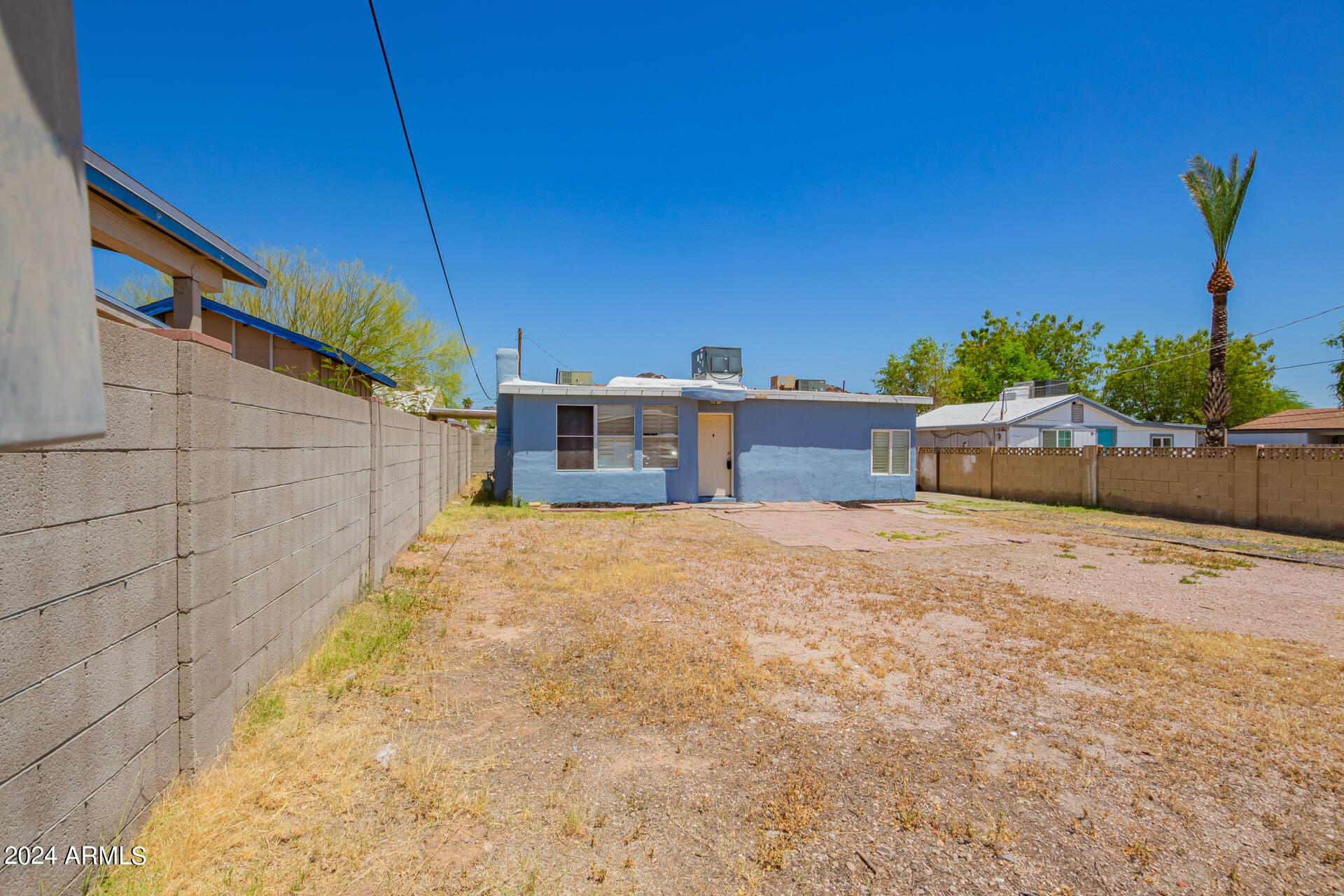 9205 North 9th Street Phoenix, AZ 85020 - Photo 3 of 21 03 - 9th