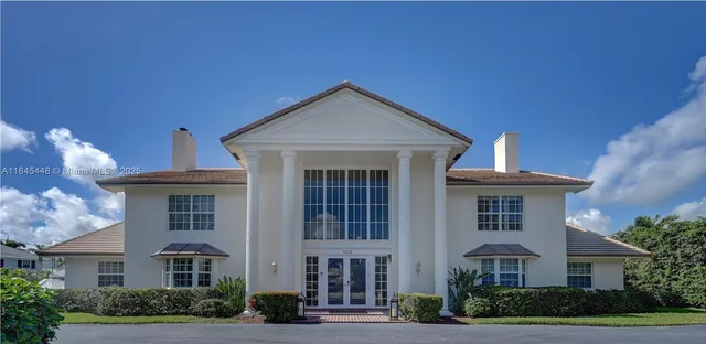 $1,399,997 | 1060 South Ocean Boulevard, Unit 3, Delray Beach, FL 33483